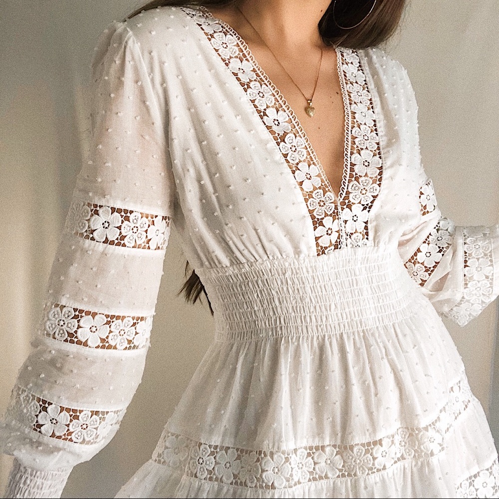 Endless-summer eyelet dress - Picture 3 of 9